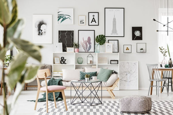 5 Great Ideas to Decorate Walls with a Variety of Pictures