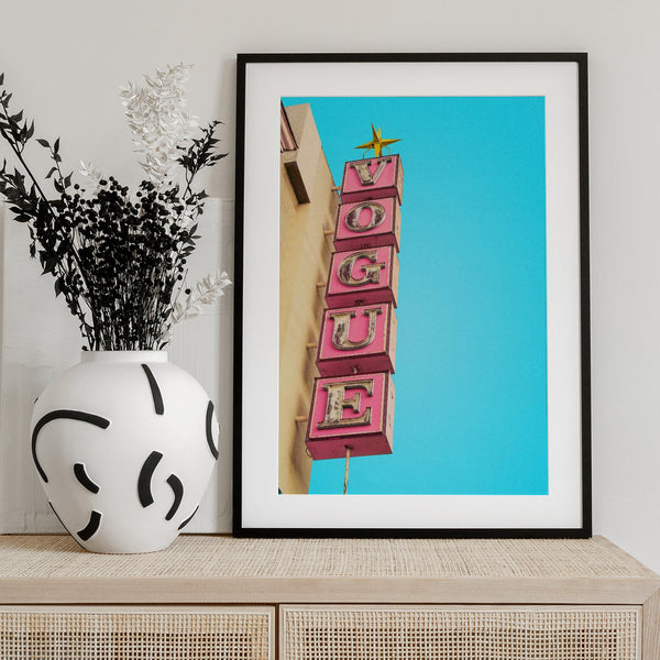 Retro Vogue Sign