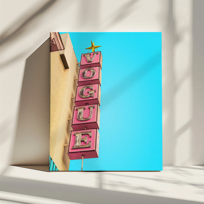 Retro Vogue Sign