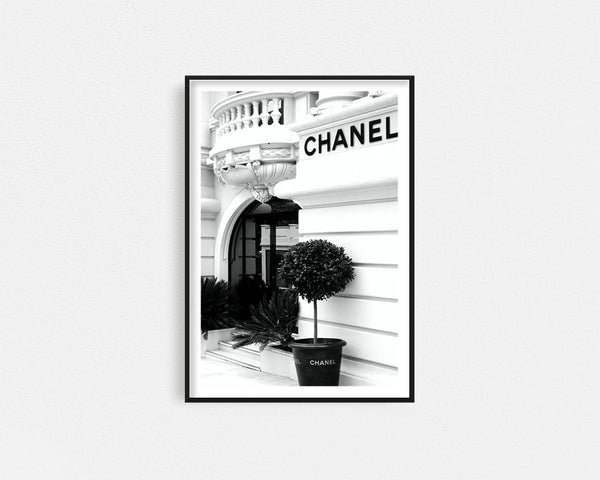 Printable Photo Louis Vuitton Store in Paris Black and White -   Australia