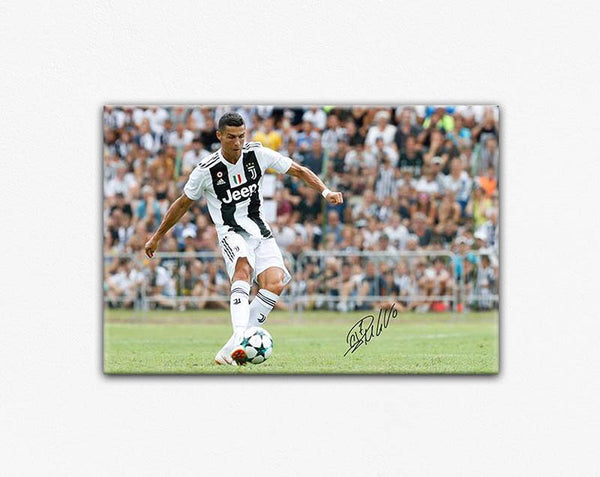 Cristiano Ronaldo - Juventus Canvas Print